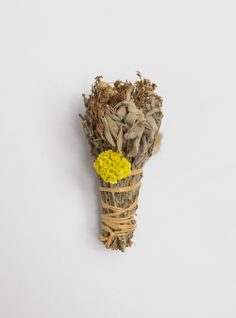 Demet Tütsü Yapımı: Doğanın Huzurunu Yakalayın